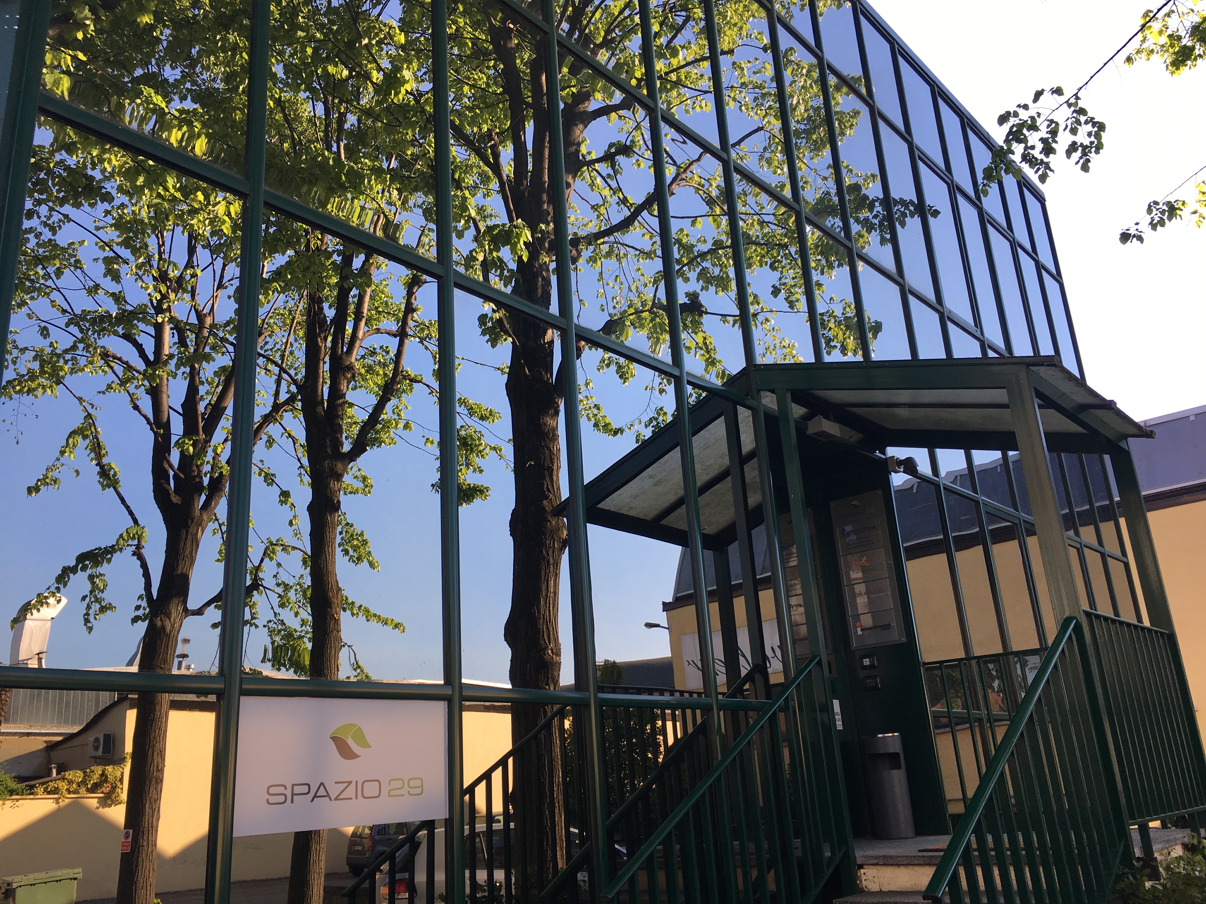 Ingresso e sede di Spazio29 a Moncalieri